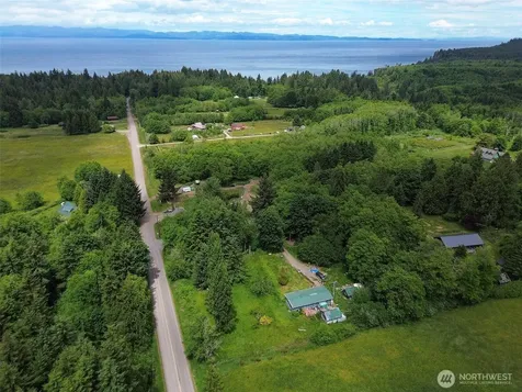 34 Lewallen Road Port Angeles WA 98363