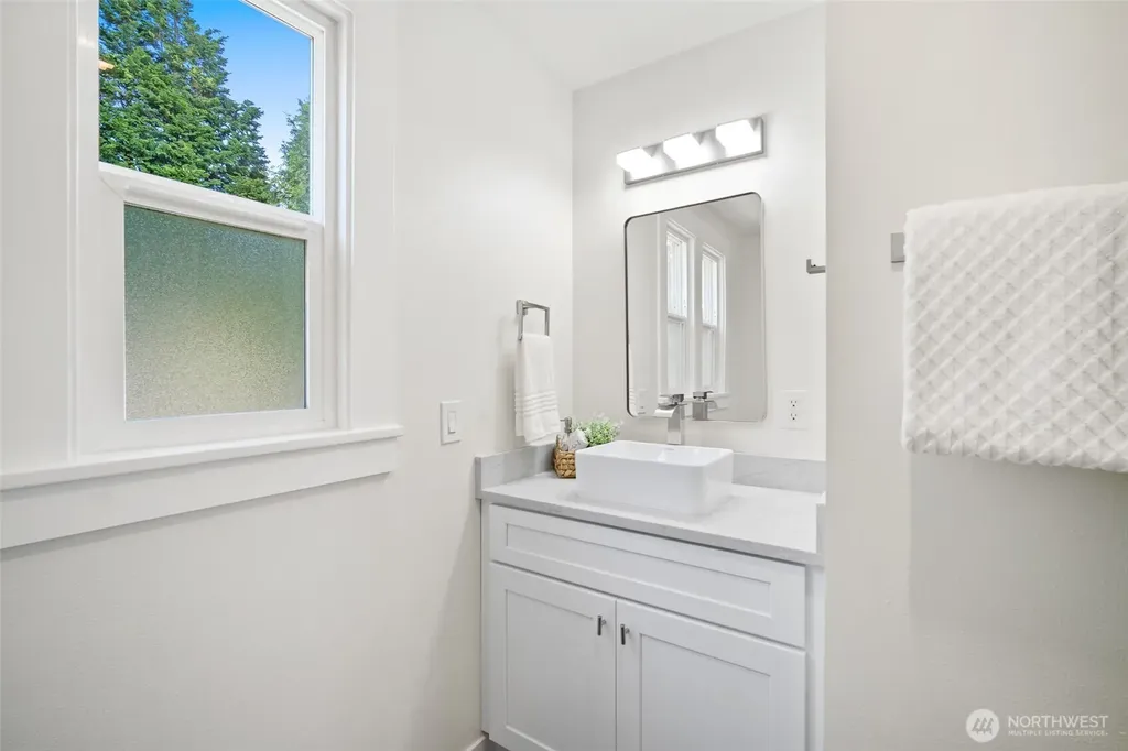 5791 Legoe Avenue Ferndale WA 98248