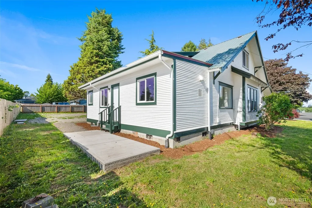 5791 Legoe Avenue Ferndale WA 98248
