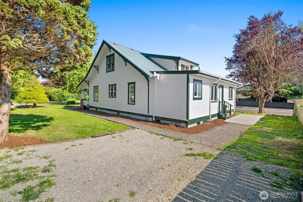 5791 Legoe Avenue Ferndale WA 98248