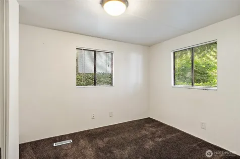 18745 1st Avenue NE Suquamish WA 98392