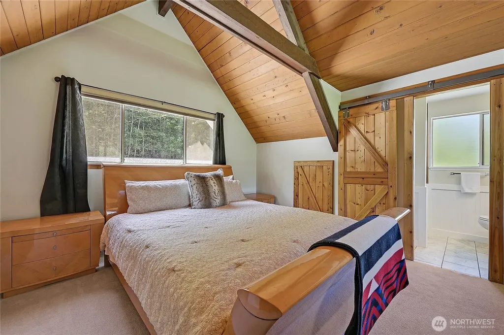3280 Dabob Road Quilcene WA 98376