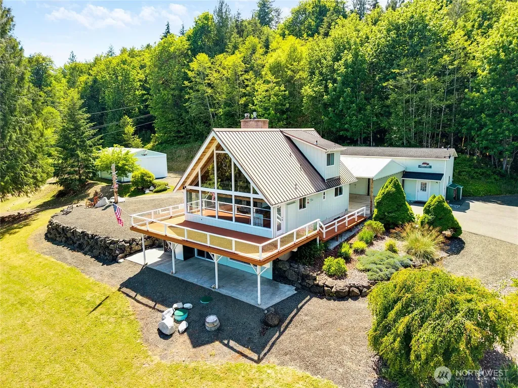 3280 Dabob Road Quilcene WA 98376
