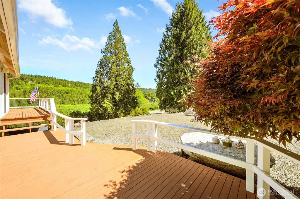 3280 Dabob Road Quilcene WA 98376
