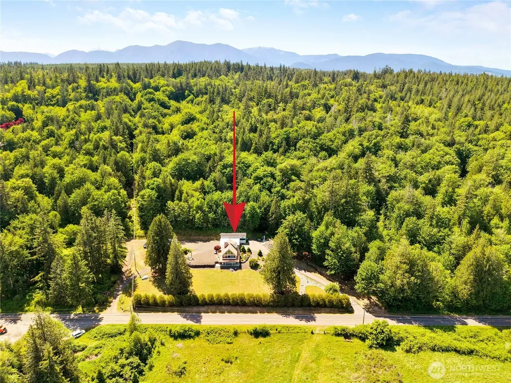3280 Dabob Road Quilcene WA 98376