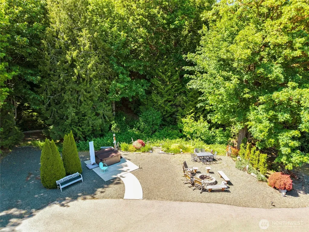 3280 Dabob Road Quilcene WA 98376