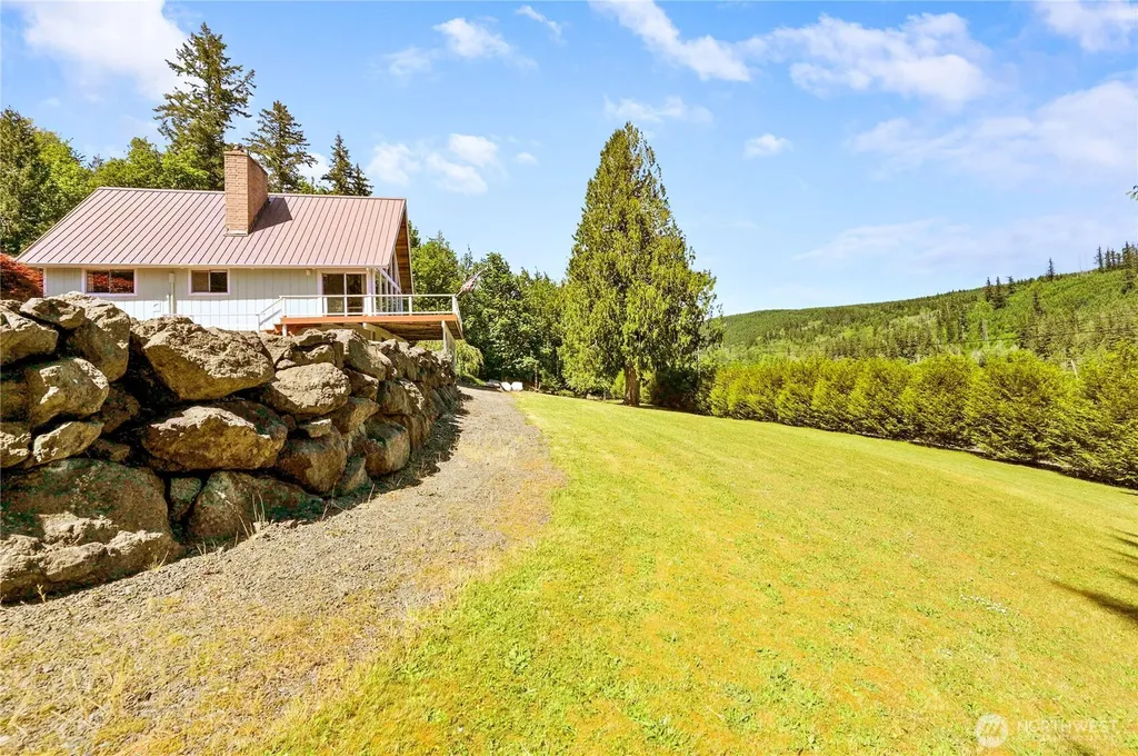 3280 Dabob Road Quilcene WA 98376