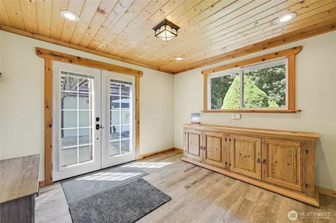 3280 Dabob Road Quilcene WA 98376