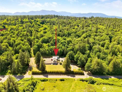 3280 Dabob Road Quilcene WA 98376