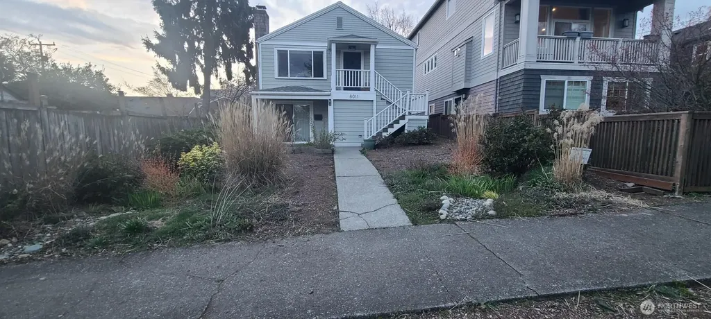 8011 12th Avenue NE Seattle WA 98115