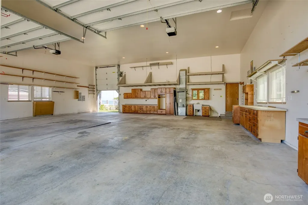 544 Chinook Avenue SE Ocean Shores WA 98569