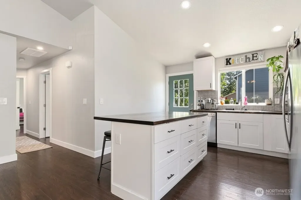 22919 SE 283rd Street Maple Valley WA 98038