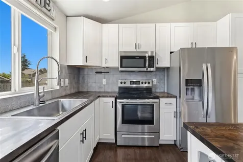 22919 SE 283rd Street Maple Valley WA 98038