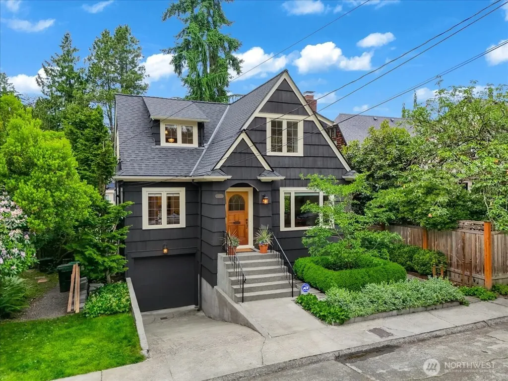 1955 21st Avenue E Seattle WA 98112
