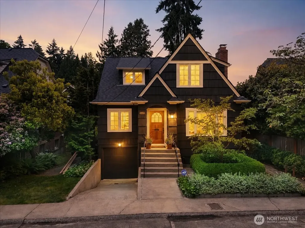 1955 21st Avenue E Seattle WA 98112