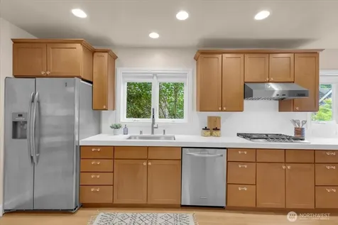 1955 21st Avenue E Seattle WA 98112