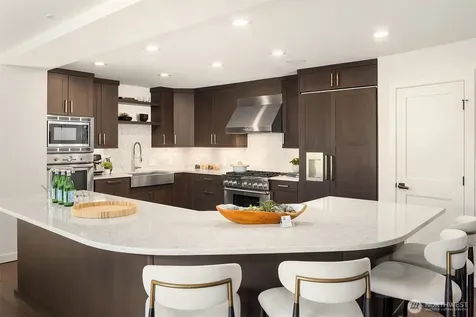 1810 Madrona Drive Seattle WA 98122