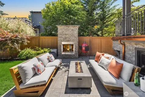 1810 Madrona Drive Seattle WA 98122