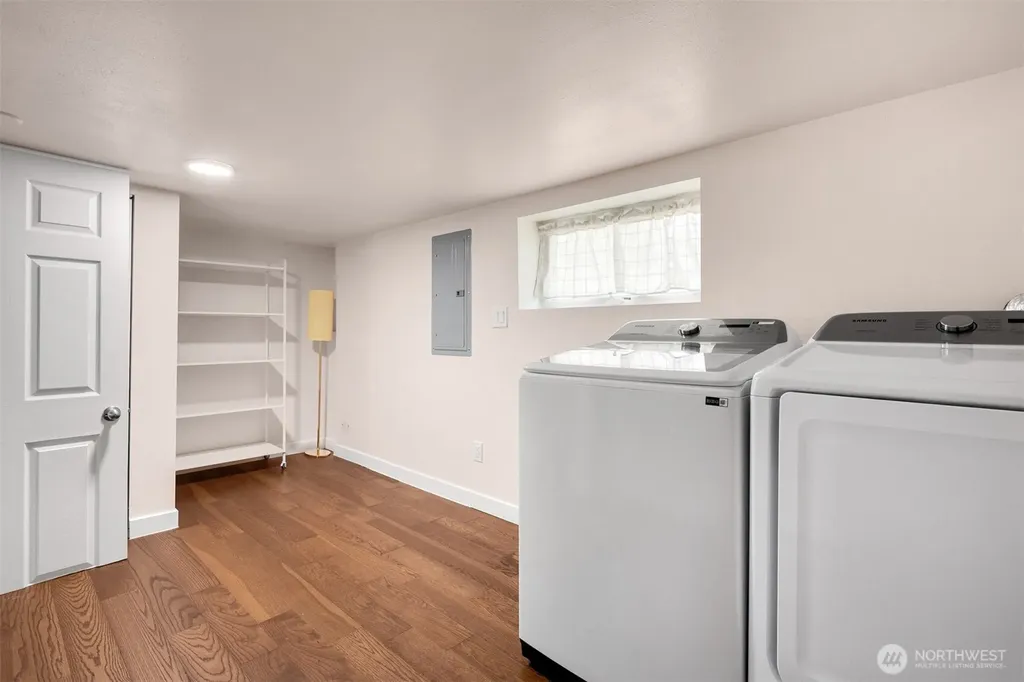 11558 Fremont Avenue N Seattle WA 98133