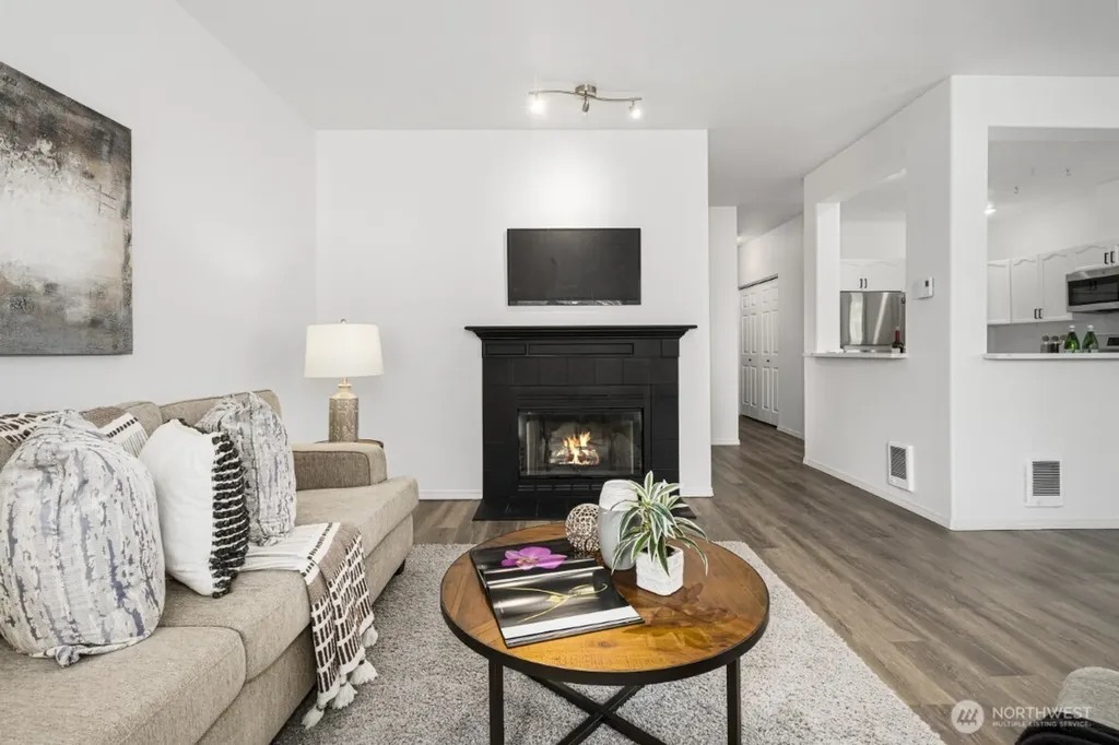 7583 Old Redmond Road Redmond WA 98052