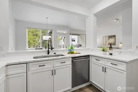 7583 Old Redmond Road Redmond WA 98052