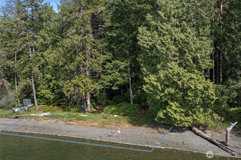 16 Driftwood Drive Henry Island WA 98250