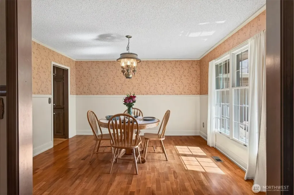 1411 Miller Drive Kelso WA 98626