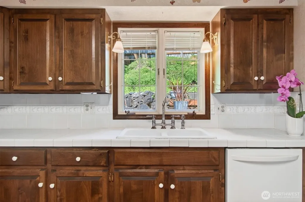 1411 Miller Drive Kelso WA 98626