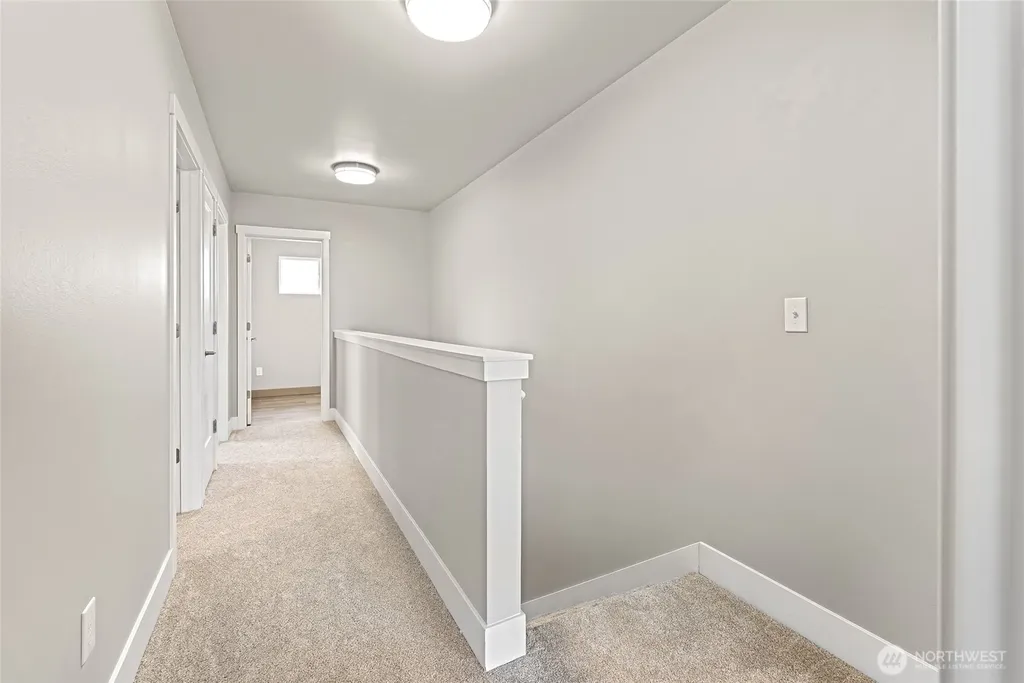 1884 Front Street Lynden WA 98264