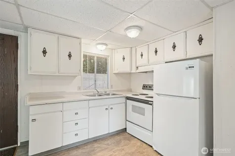 18705 1st Avenue NE Suquamish WA 98392