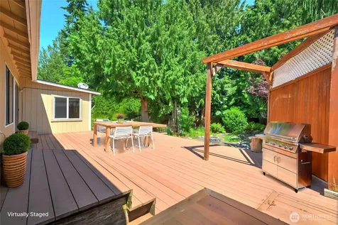 4013 Creek Place Mount Vernon WA 98273