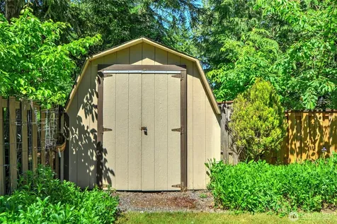 4013 Creek Place Mount Vernon WA 98273