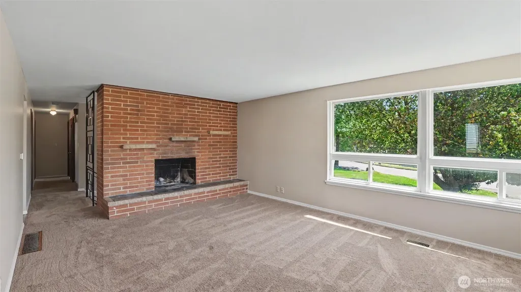 2200 NE 24th Street Renton WA 98056