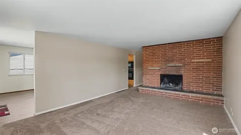 2200 NE 24th Street Renton WA 98056