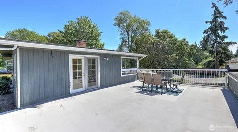2200 NE 24th Street Renton WA 98056