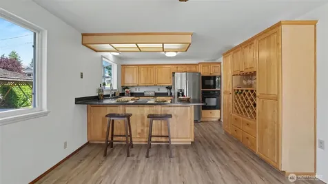2200 NE 24th Street Renton WA 98056