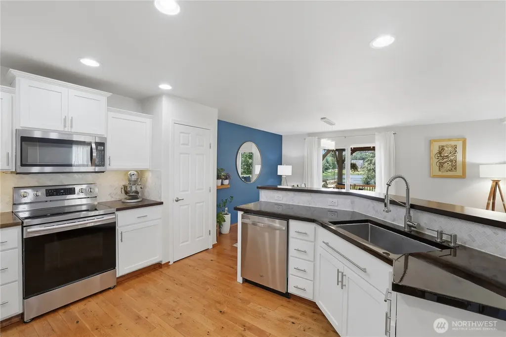 25829 163rd Avenue SE Covington WA 98042