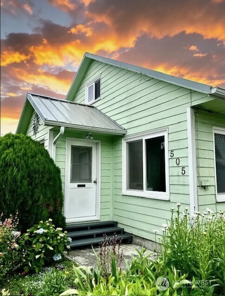 505 Waldron Street Sedro Woolley WA 98284