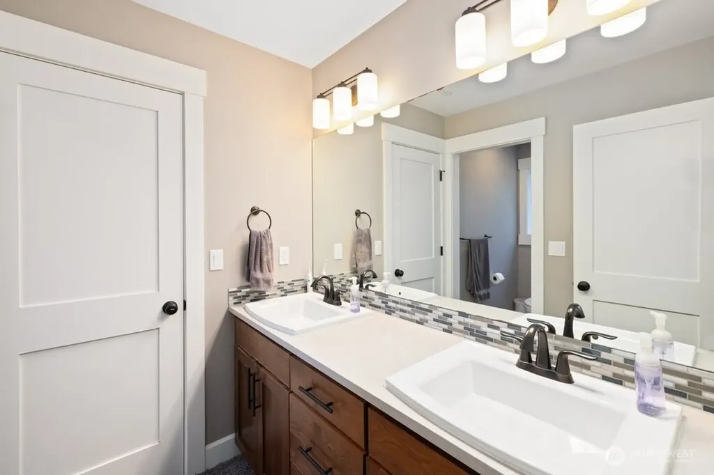 13525 409th Avenue SE North Bend WA 98045
