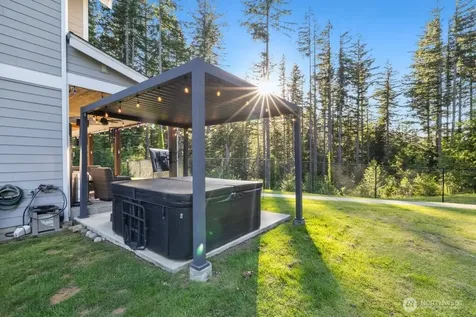 13525 409th Avenue SE North Bend WA 98045
