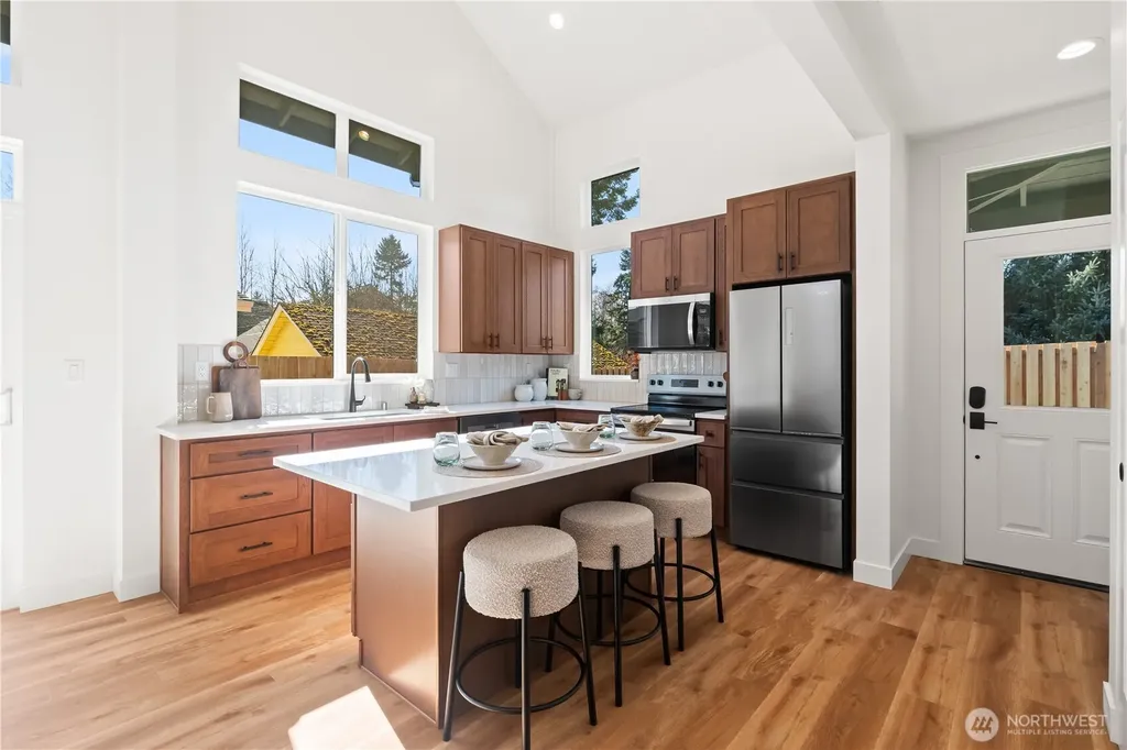 2905 Cedarwood Avenue Bellingham WA 98225
