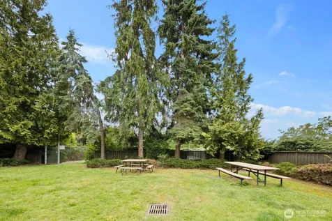 1425 S Puget Drive Renton WA 98055