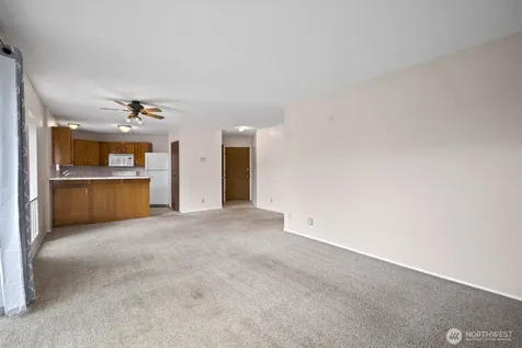 1425 S Puget Drive Renton WA 98055