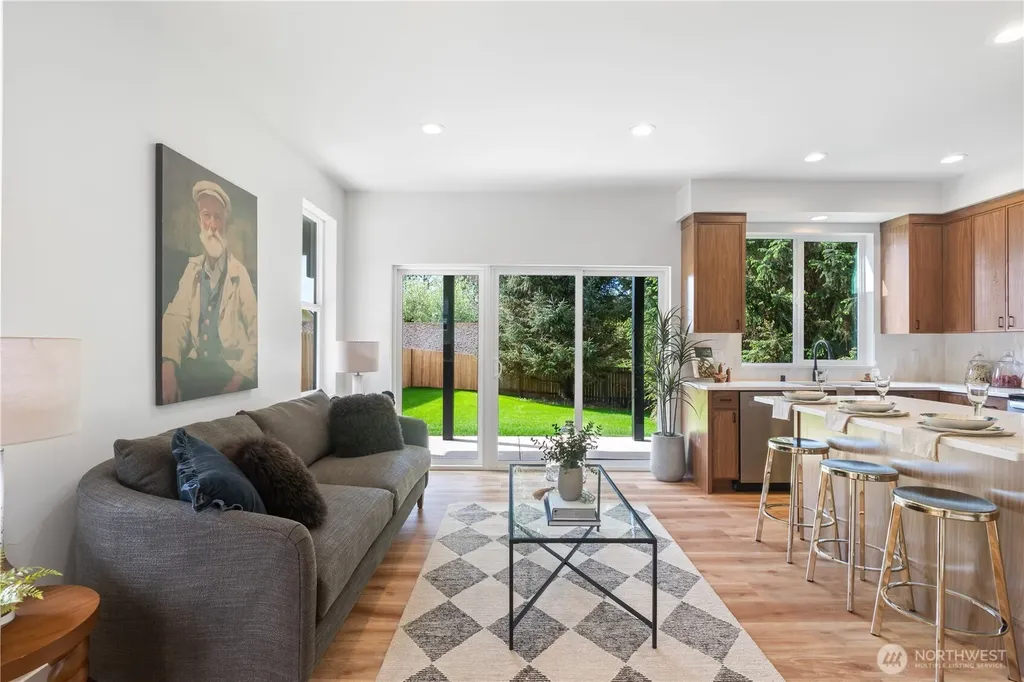 2907 Cedarwood Avenue Bellingham WA 98225