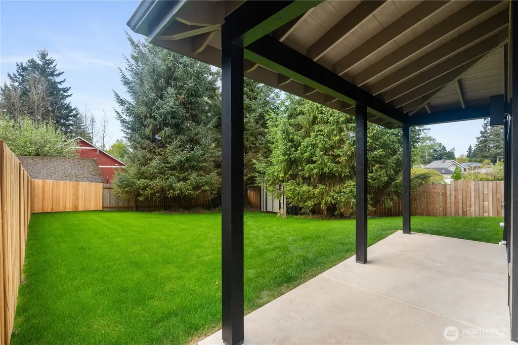 2907 Cedarwood Avenue Bellingham WA 98225
