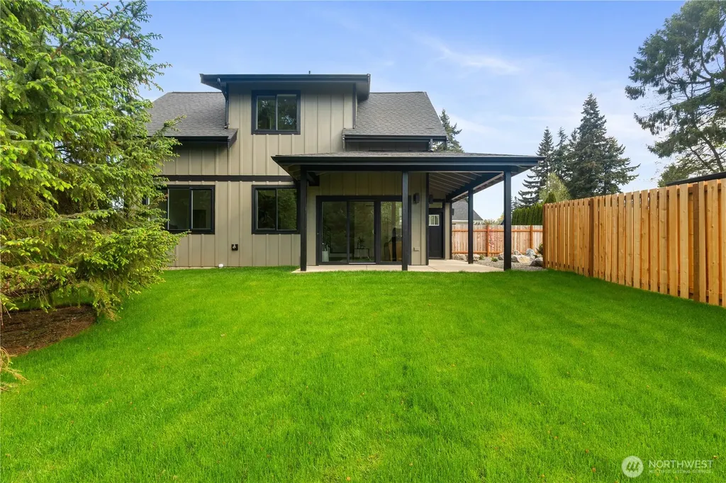 2907 Cedarwood Avenue Bellingham WA 98225