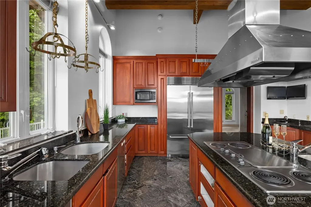 5454 194th Avenue SE Issaquah WA 98027