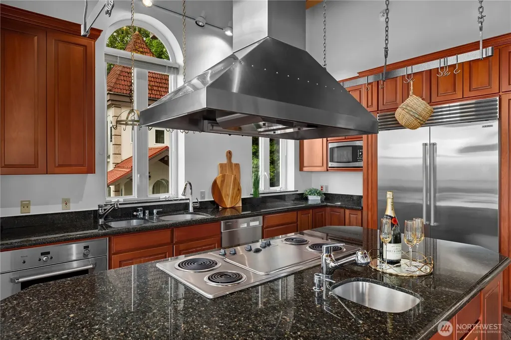 5454 194th Avenue SE Issaquah WA 98027
