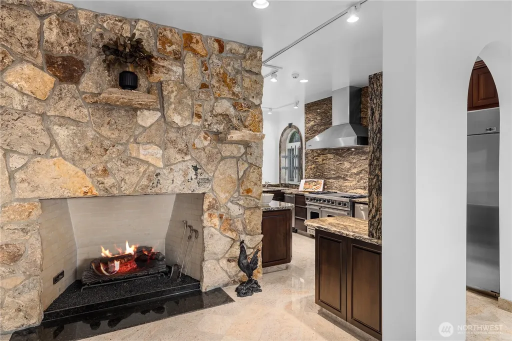 5454 194th Avenue SE Issaquah WA 98027