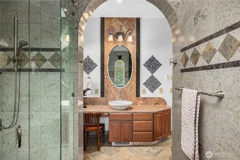 5454 194th Avenue SE Issaquah WA 98027